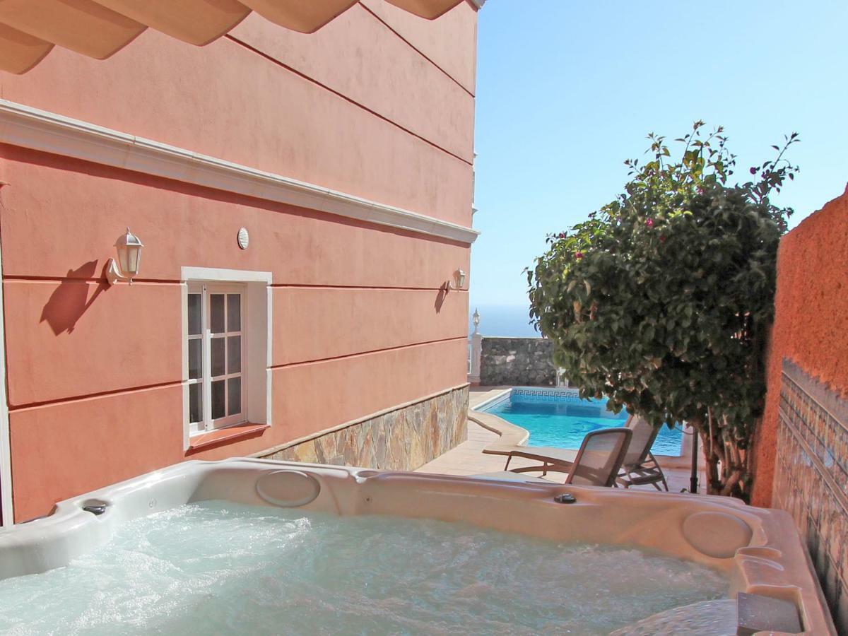 Vivatenerife - Villa With Pool, Jacuzzi And Sea View Chayofa Eksteriør billede