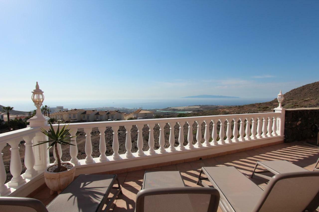 Vivatenerife - Villa With Pool, Jacuzzi And Sea View Chayofa Eksteriør billede